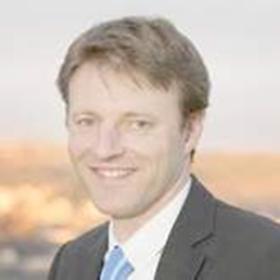 Derek Thomas
